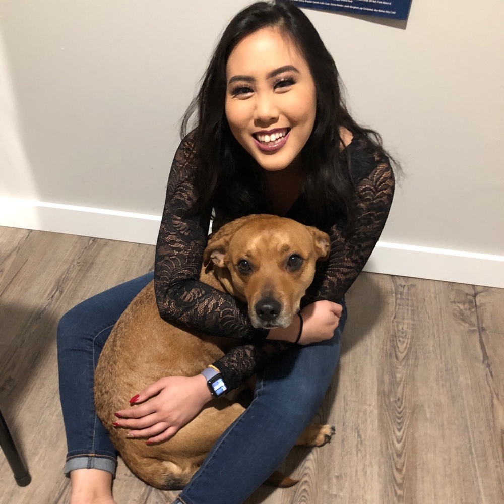 Meet your Posher, Olivia